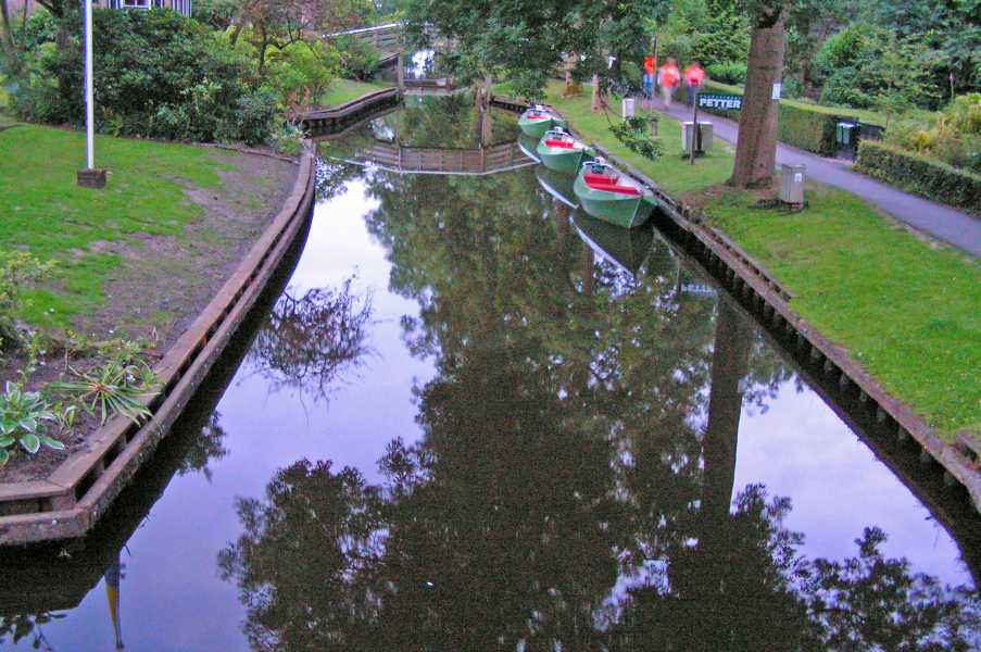 met de FLAL vanuit Giethoorn