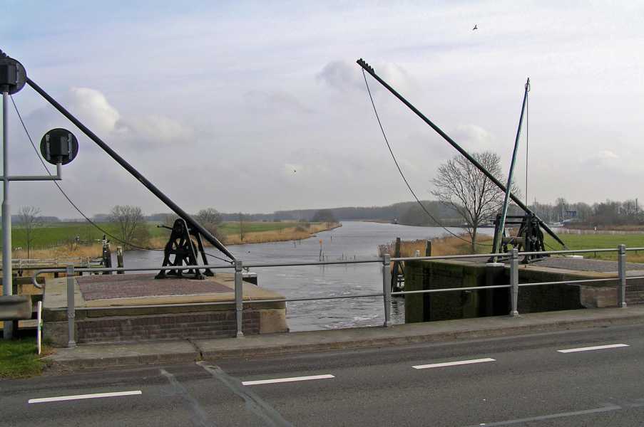 Robbengat tocht met de FLAL vanuit Lauwersoog op 5 februari 2011
Dokkumer Nieuwe Zijlen 