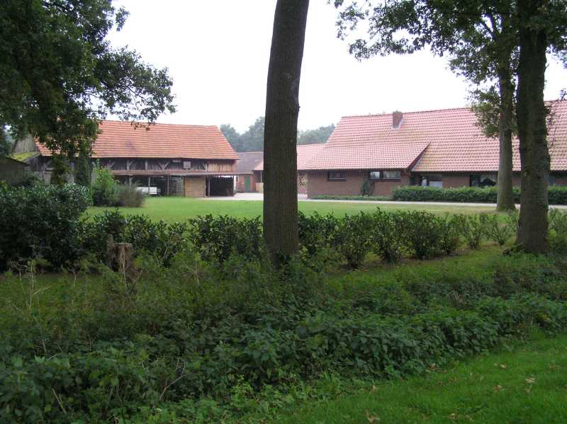 

boerderij aan de Hahnenberg-weg.