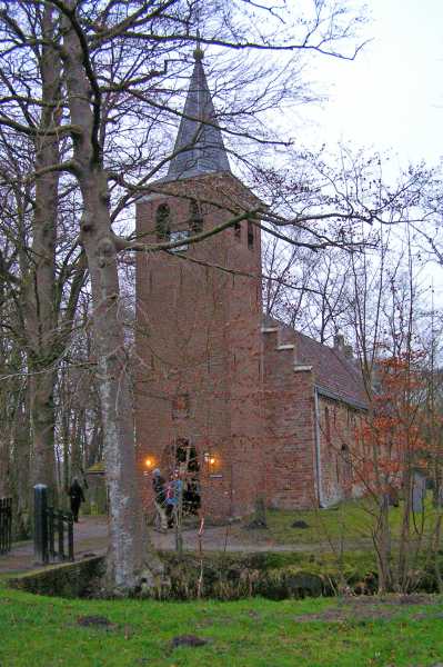 

de Sint Hippolytuskerk te Olterterp.