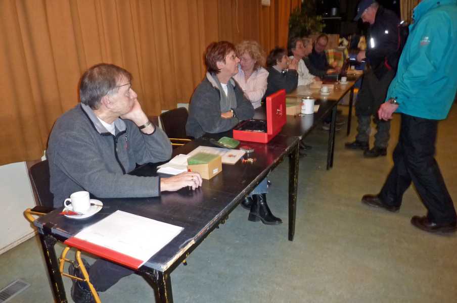 bij de start in het Dingspielhuus te Diever