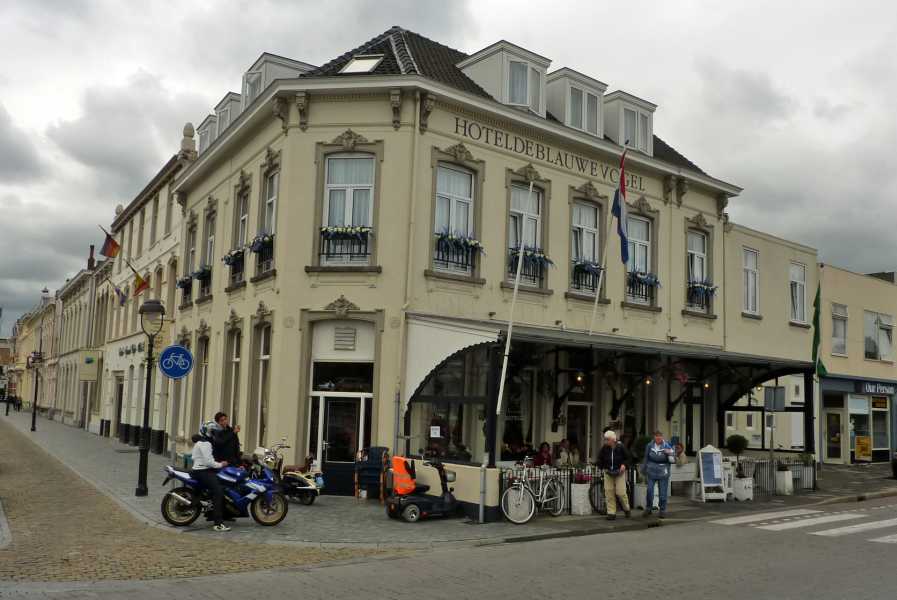 Hotel de Blauwe Vogel te Bergen op  Zoom