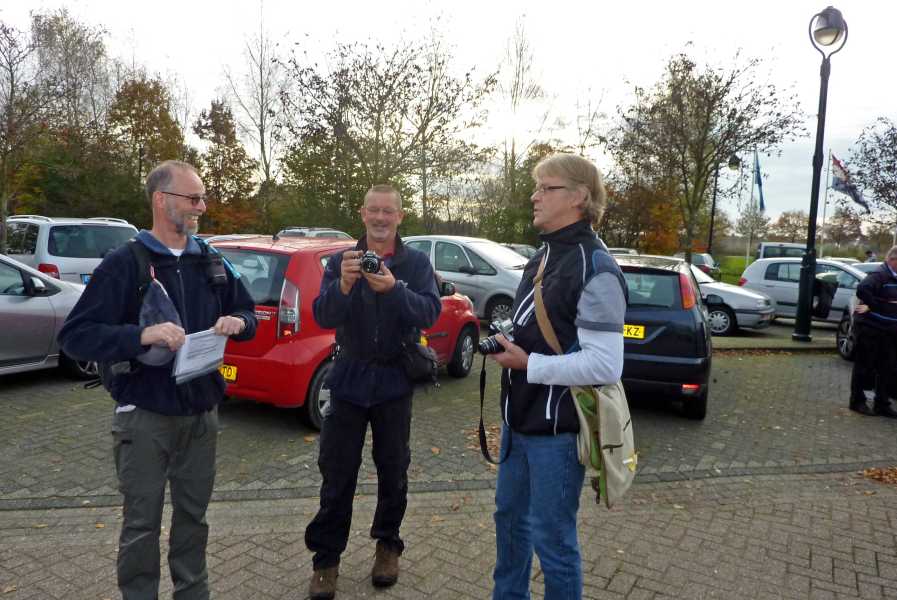 

bij de start, Hotel Van der Valk te Spier.